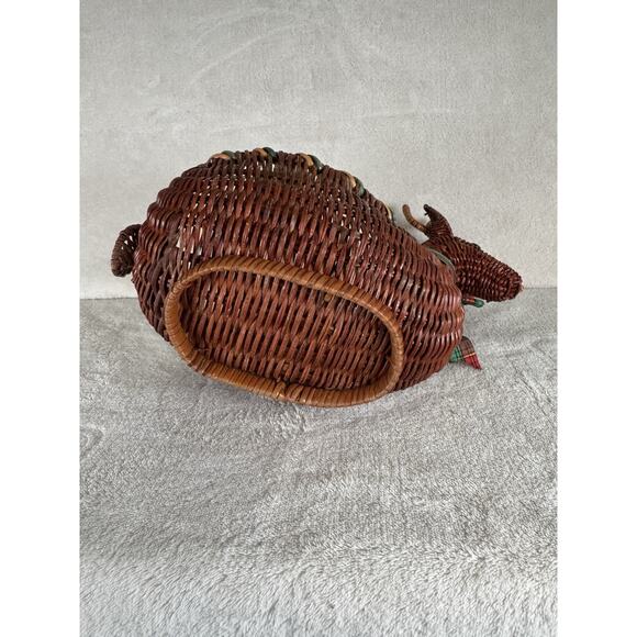 Vintage 90s Reindeer Wicker Basket 10” Woven Bells Christmas Decoration Boho - Picture 6 of 6
